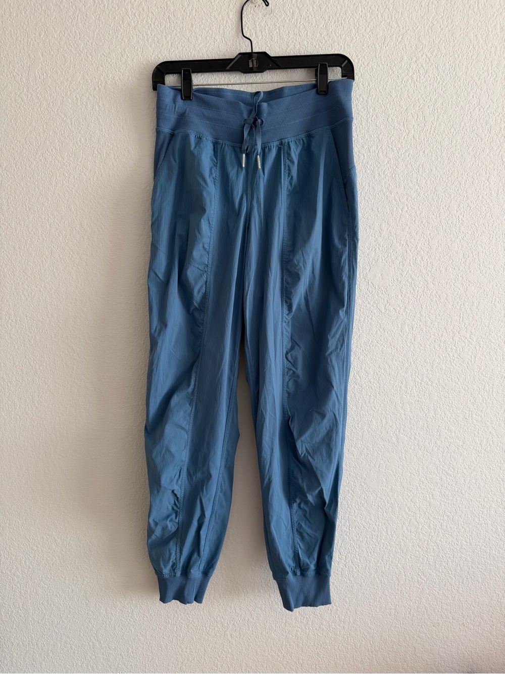 Lululemon Dance Studio Mid-Rise Joggers Water Drop size 6 Athleisure